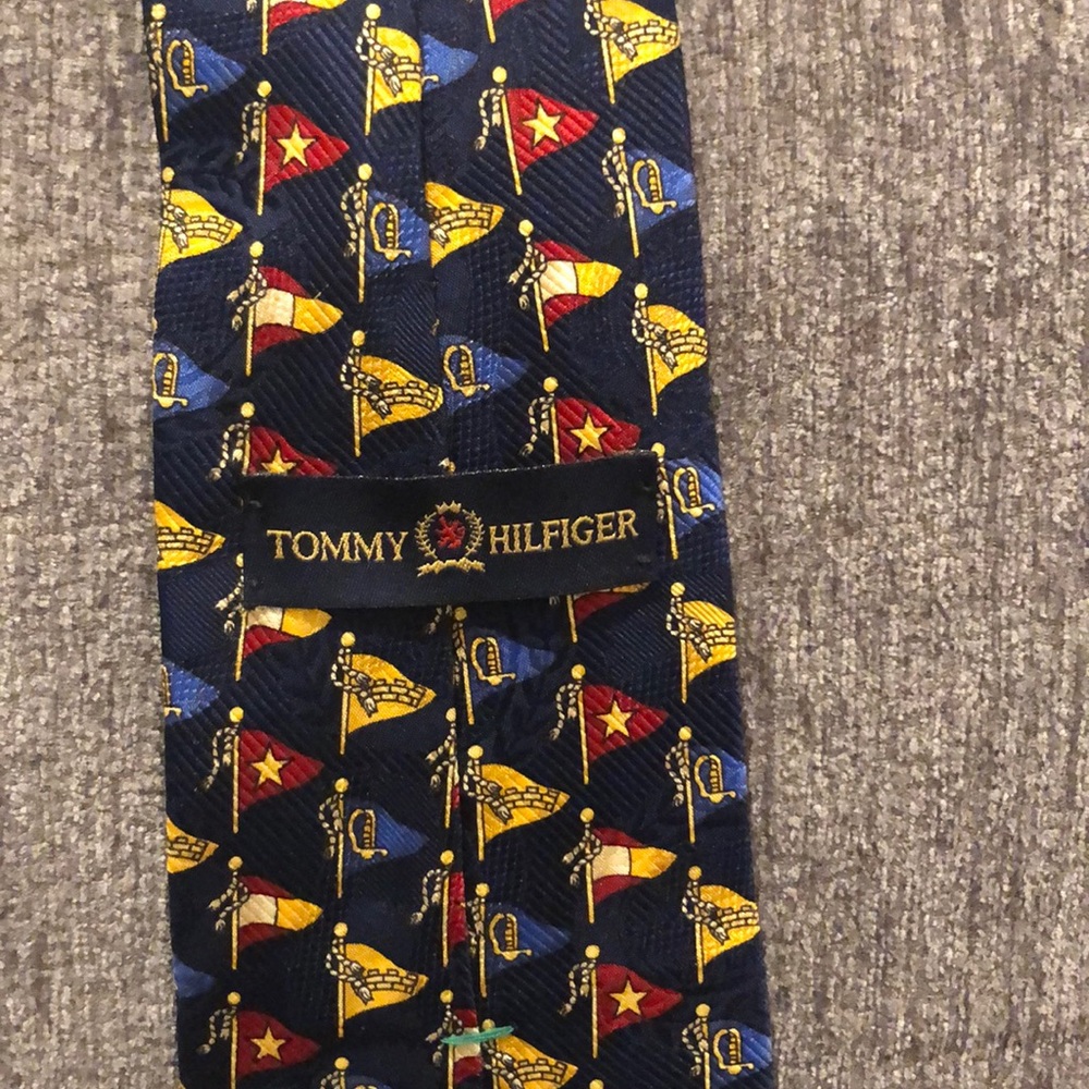 Tie